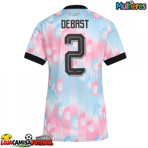 Camisa de Futebol Bélgica Zeno Debast #2 Equipamento Secundário Mulheres Mundo 2026 Manga Curta